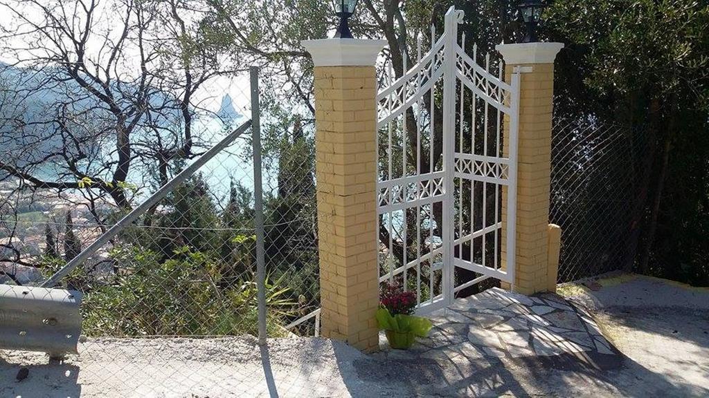 Stella'S Apartments Agios Gordios  Luaran gambar