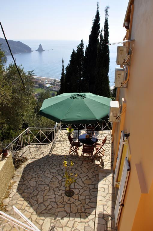 Stella'S Apartments Agios Gordios  Luaran gambar