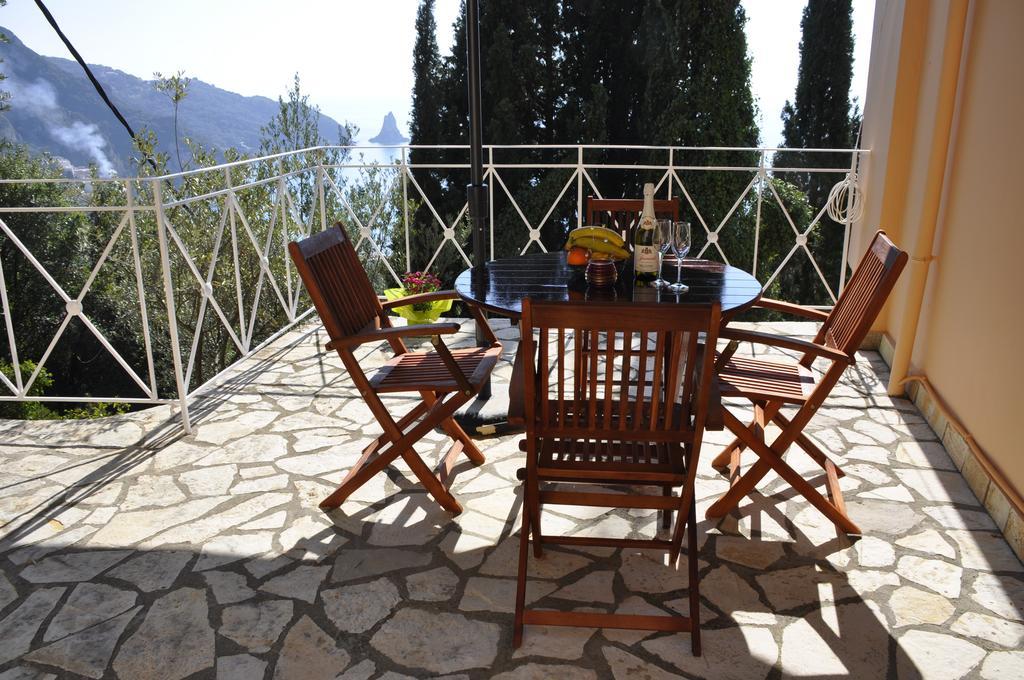 Stella'S Apartments Agios Gordios  Luaran gambar