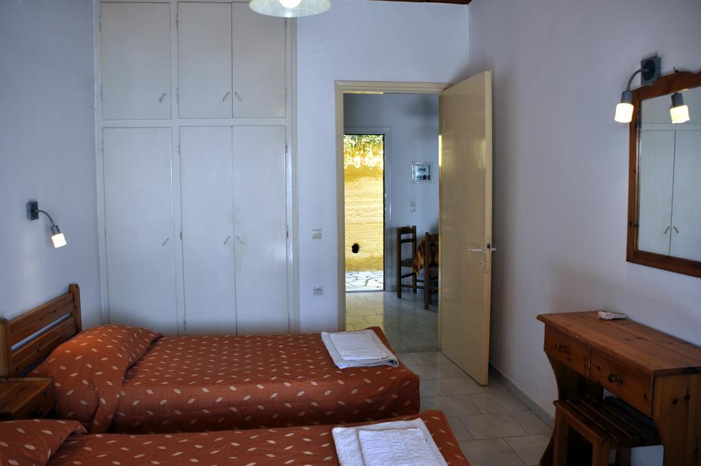 Stella'S Apartments Agios Gordios  Luaran gambar
